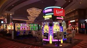 Dealer Live Casino serdadu4d sedang memimpin permainan blackjack secara live